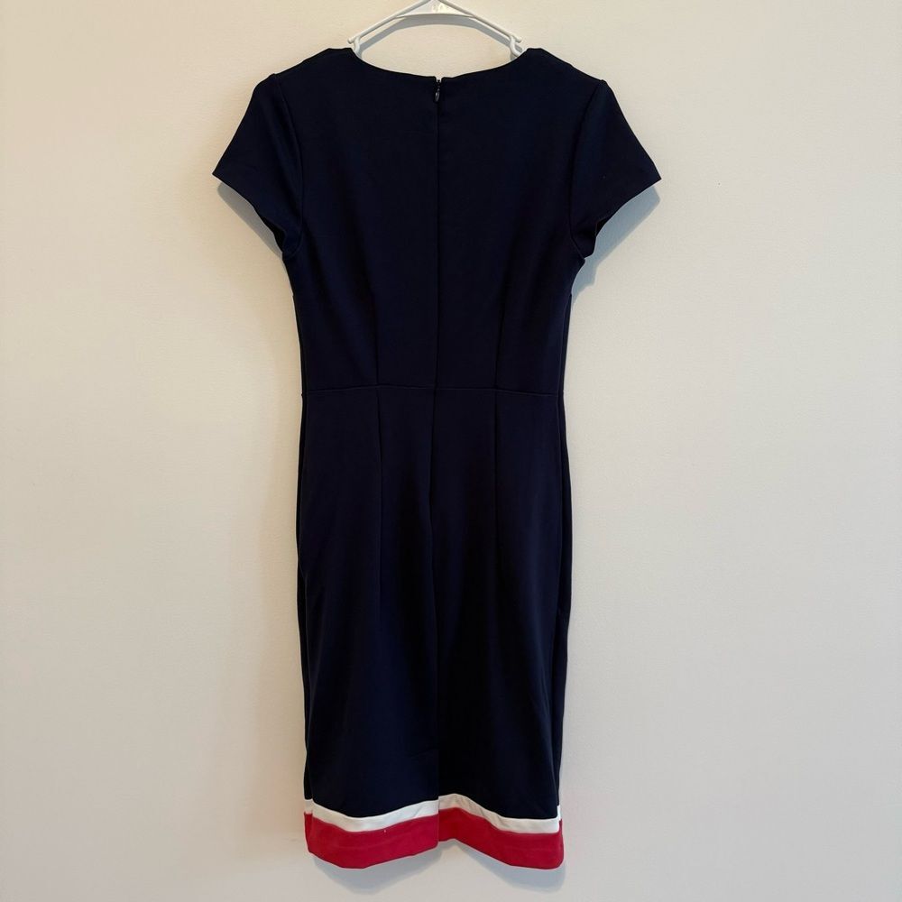 Boden Flora Ponte Navy Pink Midi V-Neckline Sheath Silhouette Size 4P - Picture 9 of 9